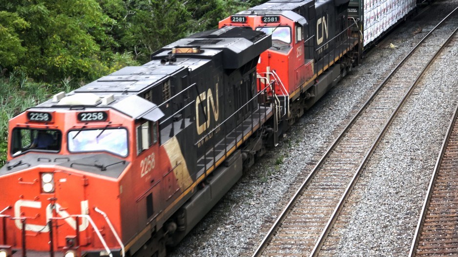 cn-rail-shutterstockcom