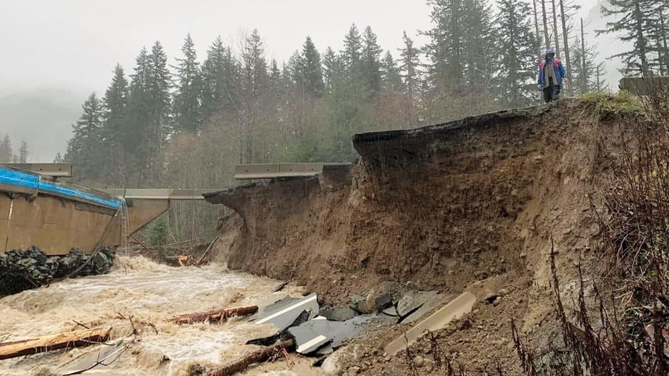 coquihalla-damage-mattsteberl-fraservalleyroadgroup