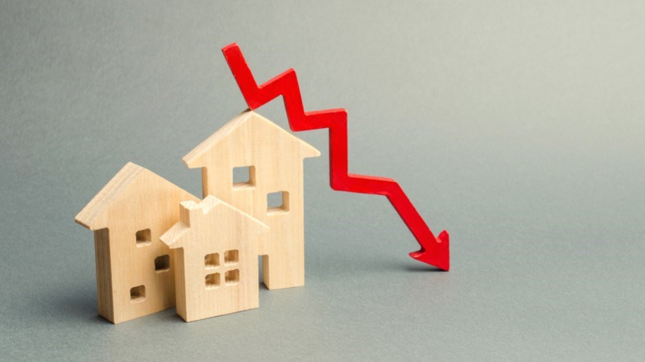 decreasing-interest-rates-shutterstock