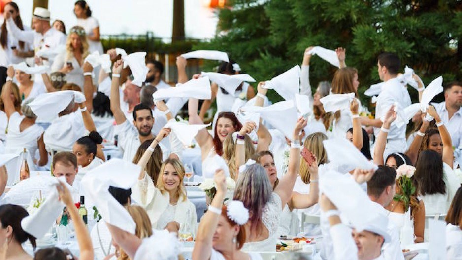 diner-en-blanc-vancouver2017-viadebfacebook