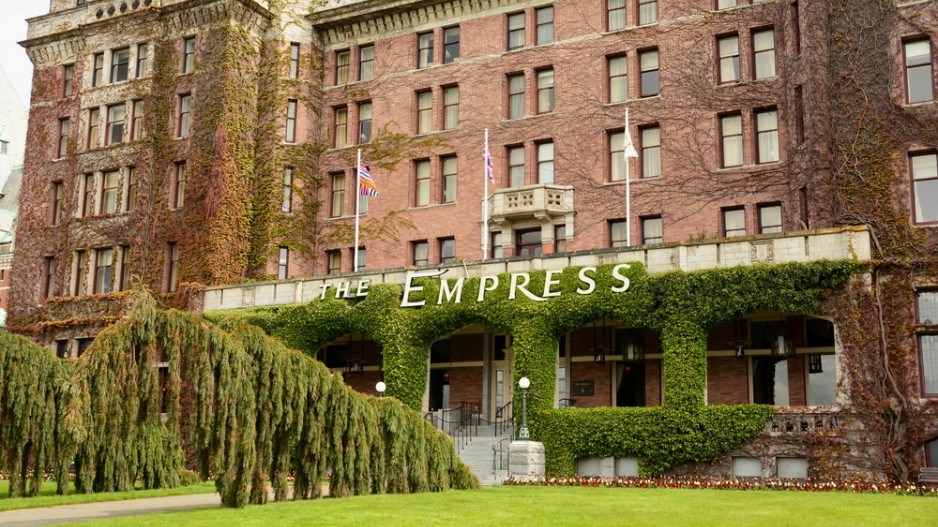 empress_hotel_credit_doug_schnurr__shutterstockcom_
