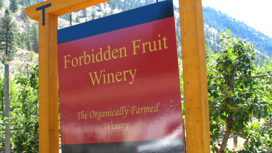 forbidden_fruit_2