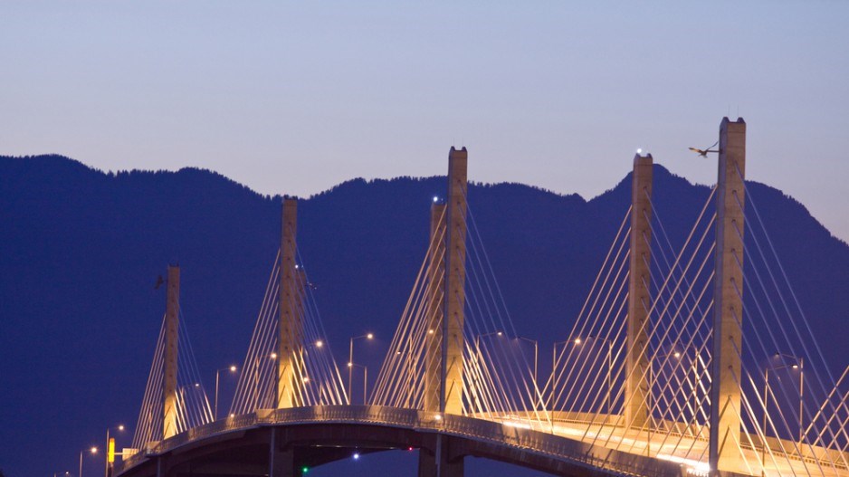 golden-ears-bridge-shutterstock