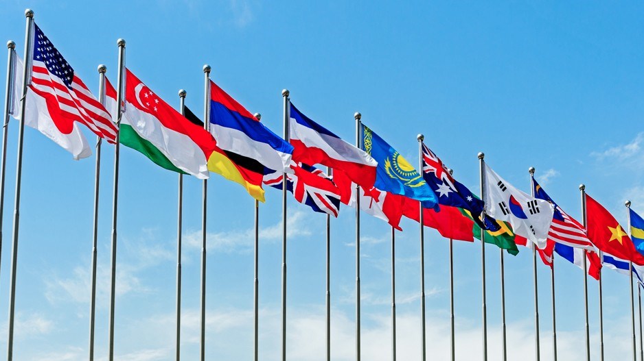 international-flags-web-bjdlzx-istock-gettyimagesplus