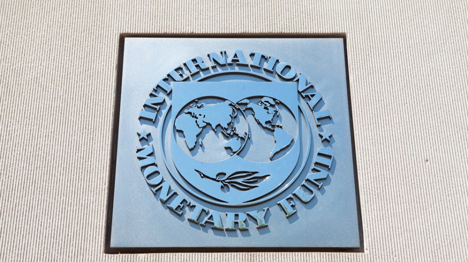 international_monetary_fund_plaque_credit_mark_van_scyoc__shutterstockcom