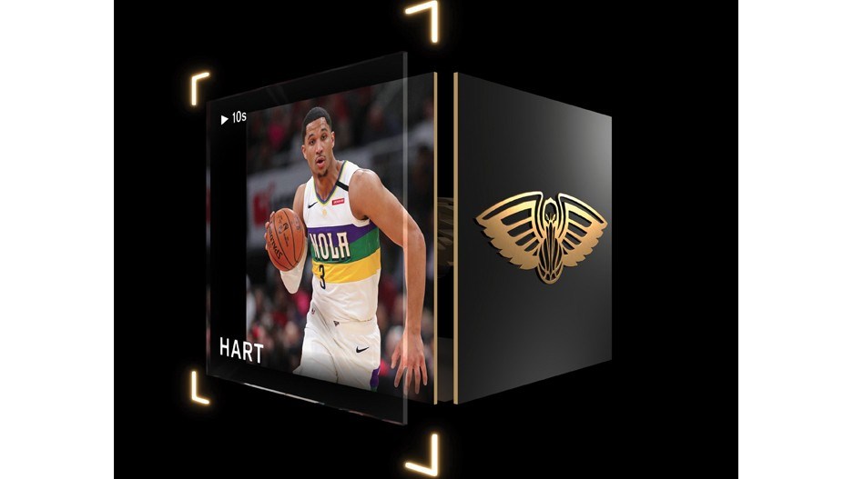 josh-hart-metallic-gold