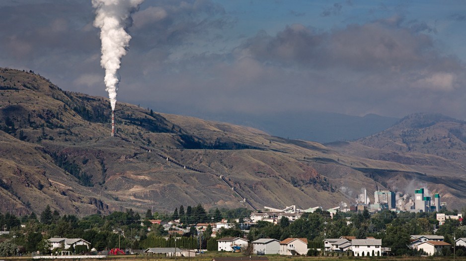 kamloops-pulp-mill-aaron-black-istock-gettyimagesplus