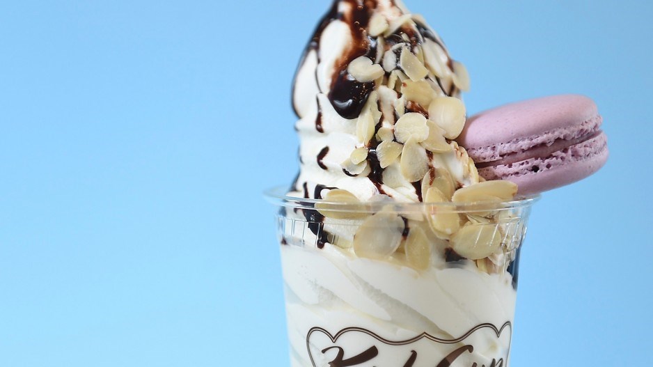kul_cup_macaron_credit_dan_toulgoet