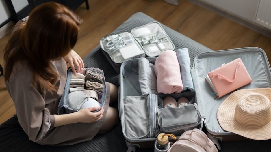 luggage-packing-cubes-suitcase-credit-kostikova-istock-gettyimagesplus