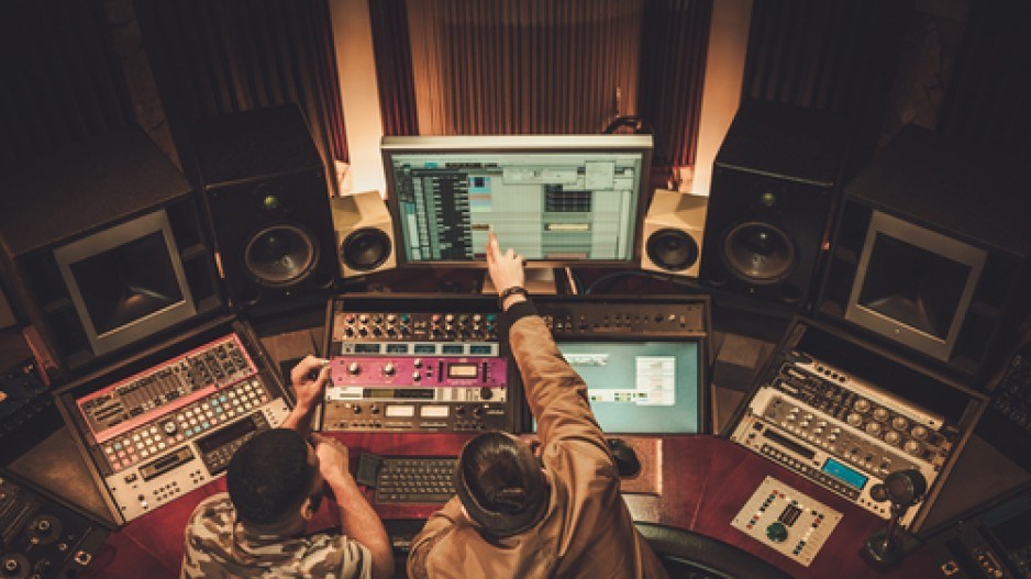 musicstudiosoundboothnejronphotoshutterstock