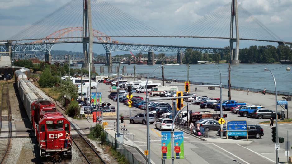 new_westminster_pier_parking_credit_rob_kruyt