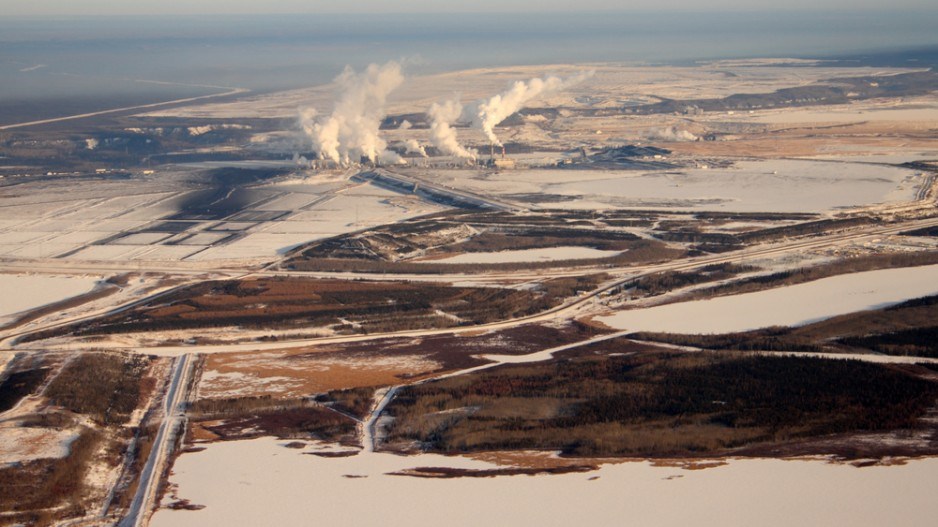 oil_sands_alberta_shutterstock
