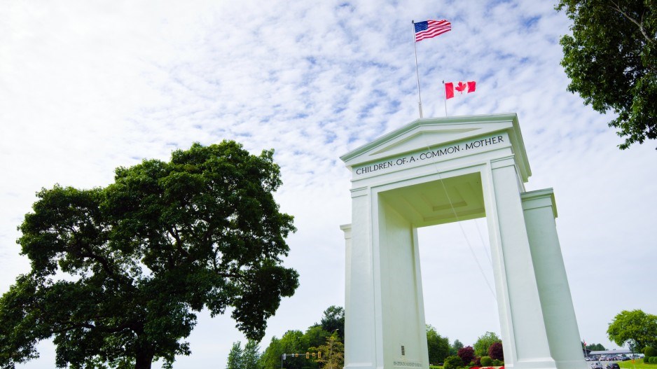 peace-arch-border-creditgregobagelgettyimages