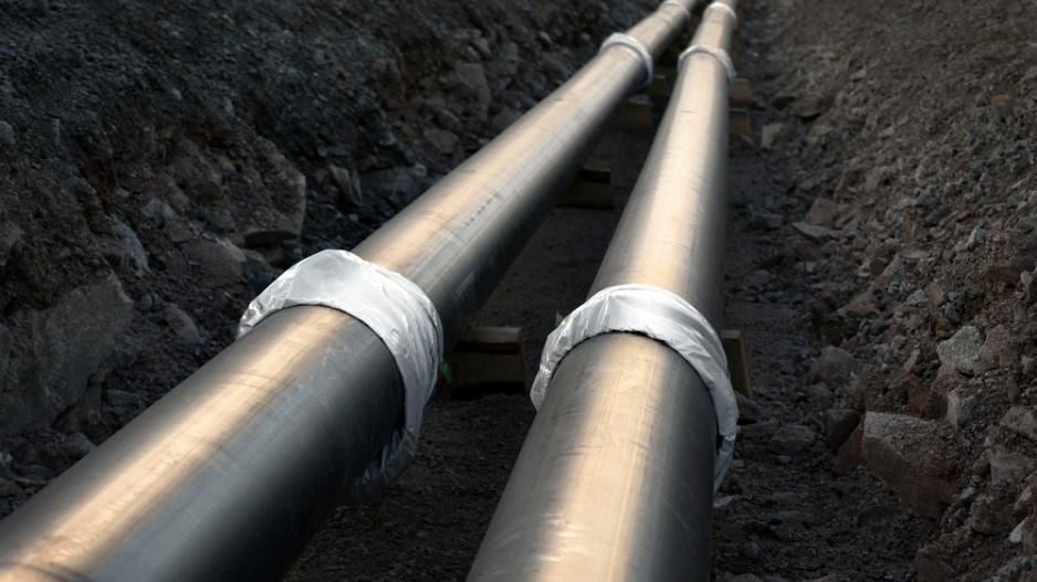 pipeline_in_ditch
