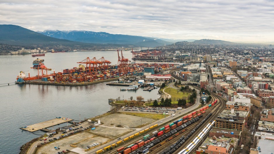 port_metro_vancouver_january_2017_shutterstock