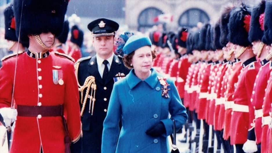 queen-parliamenthill-credit-canadianheritage-flickr