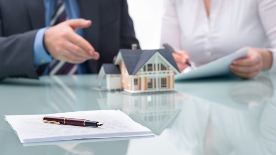 real_estate_agent
