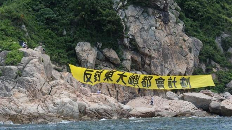 scmp_120616