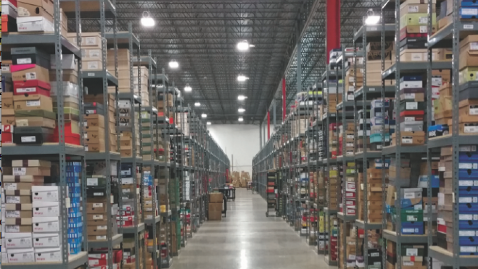 shoescomwarehouse