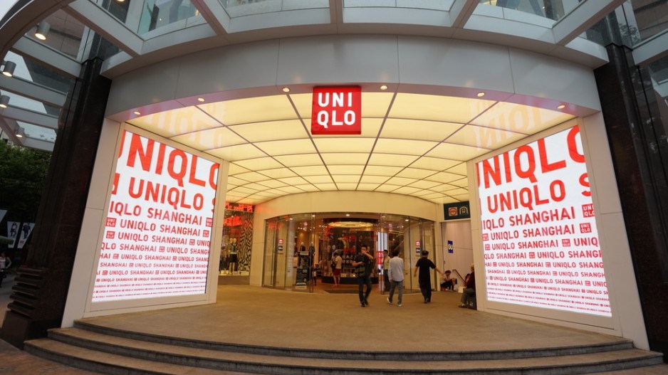 uniqlo_shanghai_2015_shutterstock