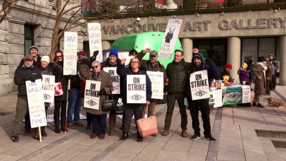 vancouver-art-gallery-cupe-15-strike