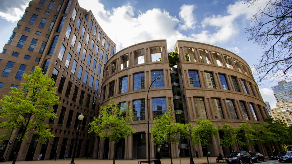 vancouver_public_library_downtown_shutterstock