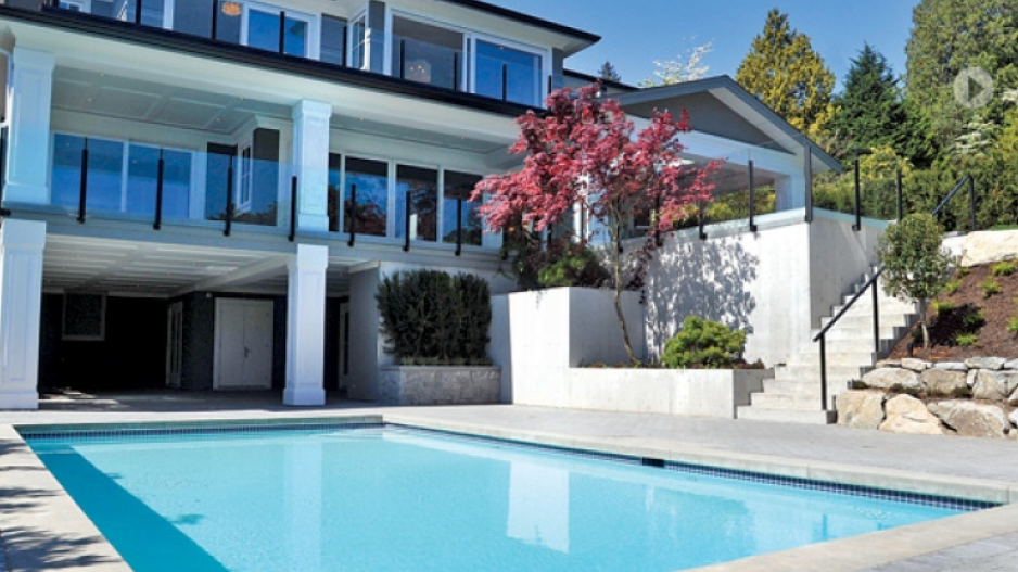 west_vancouver_mansion_house_real_estate_credit_paul_mcgrath_north_shore_news