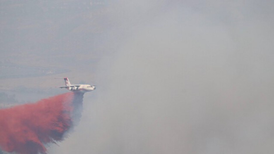 wildfire-plane-sidney-chisholm-castanet