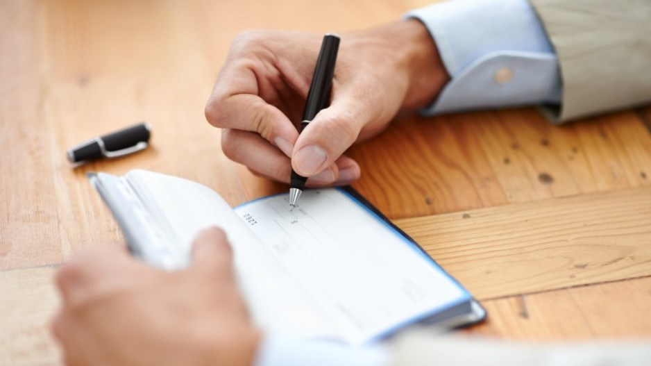 writing-cheques-creditpeopleimages-eplus-gettyimages