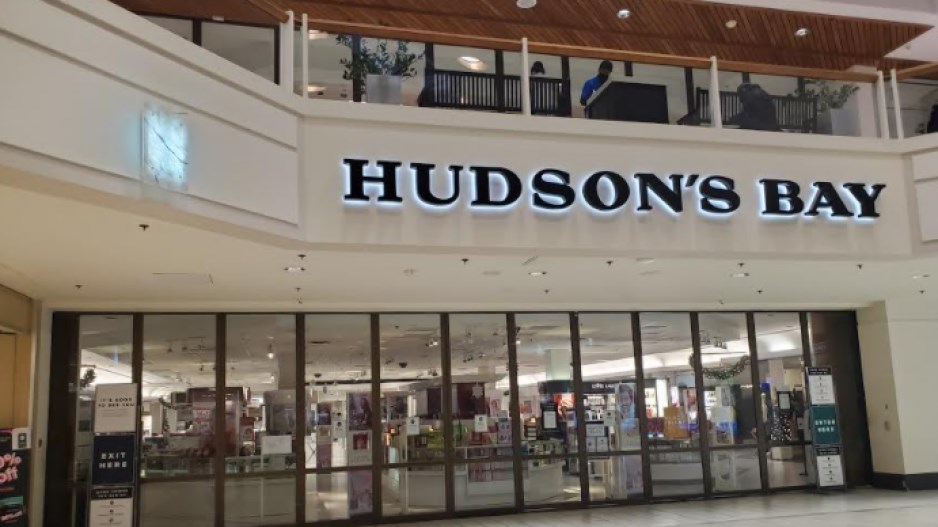 closed-hudsons-bay-coquitlamctr-creditemmacrawfordhampel