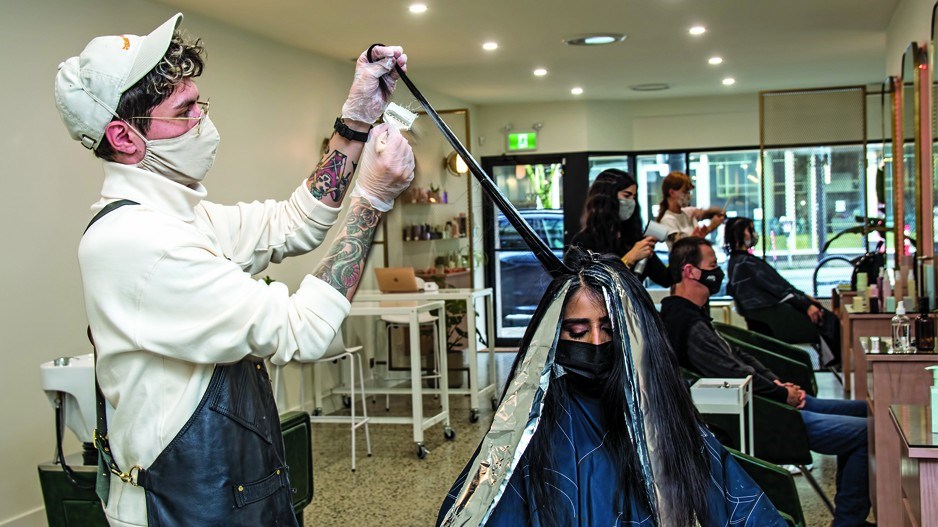 happy-birthday-salon-cc