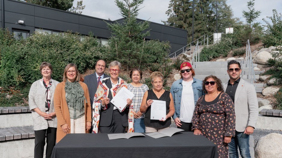 sfutsleithwaututhsigningcreditsfu