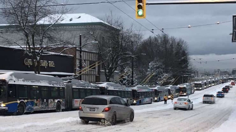 buses-stuck-vancouver-snow-credit-bcmikemcdtwitter