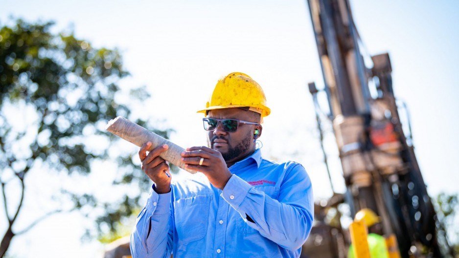 drill-site-01-1-scaled-1-2048&#215;1300-creditivanhoemines