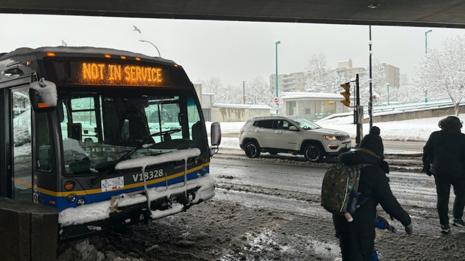 snow-vancouver-weather-bus-strike-claire-wilson