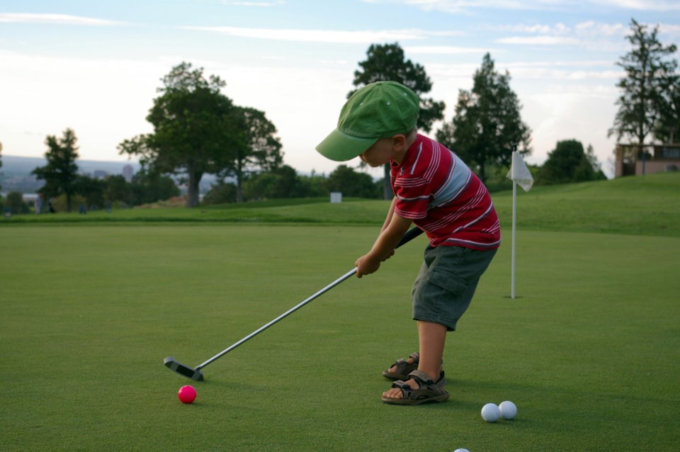 kids golfing, istock