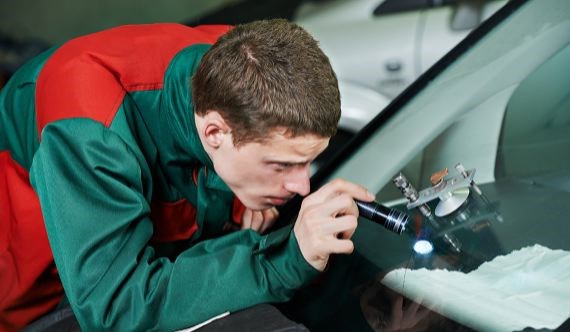 windshield-repair.22_321201.jpg