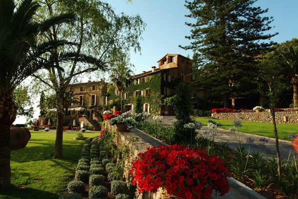 Formerly owned by Sir Richard Branson, La Residencia and its 16th and 17th century structures overlook the mountainous town of Deia, Mallorca off the east coast of Spain.