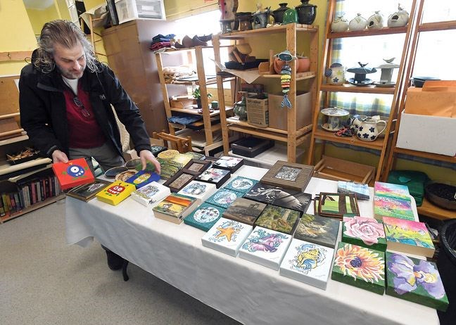 little-art-auction.14_41320.jpg