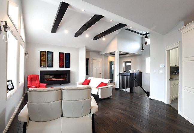 Spruce-KingsHome-Show.25_42.jpg