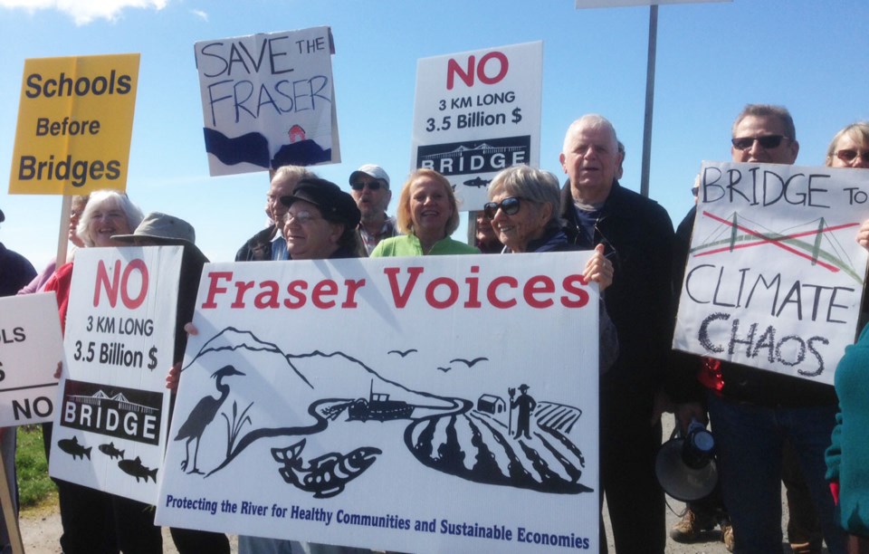 protest massey bridge