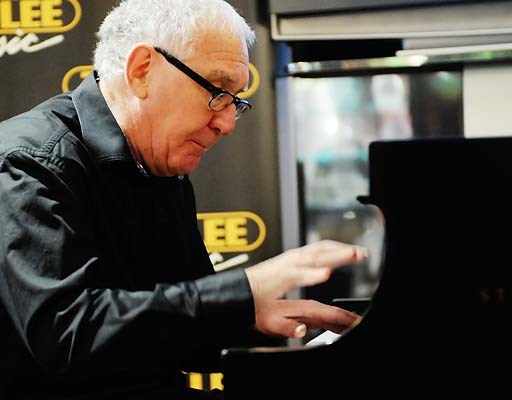 Robert Silverman, a Steinway Artist, was at Tom Lee Music on Granville Street Friday to play a little Brahms and talk about Horowitz's Steinway.