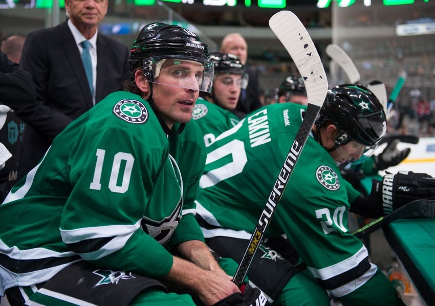 Patrick Sharp with the Stars