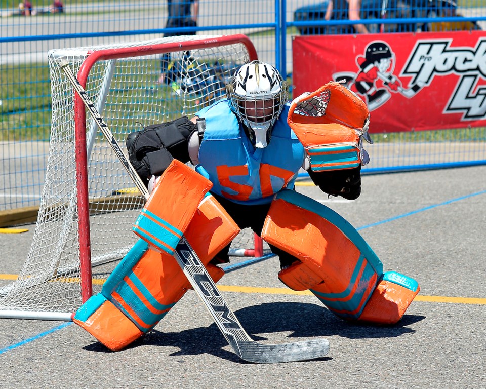 ball hockey