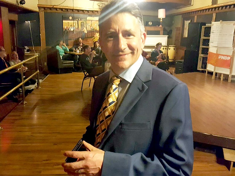 nicholas simons