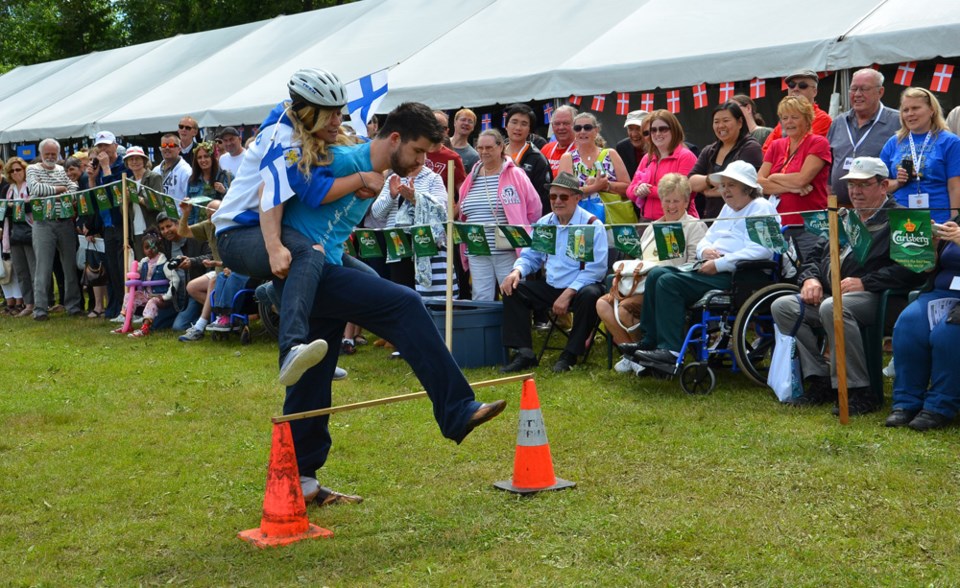 wife carrying