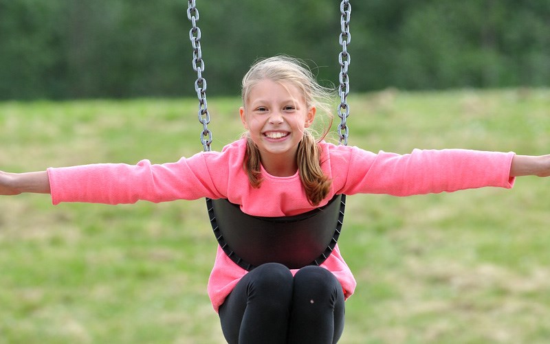 Swinging girl