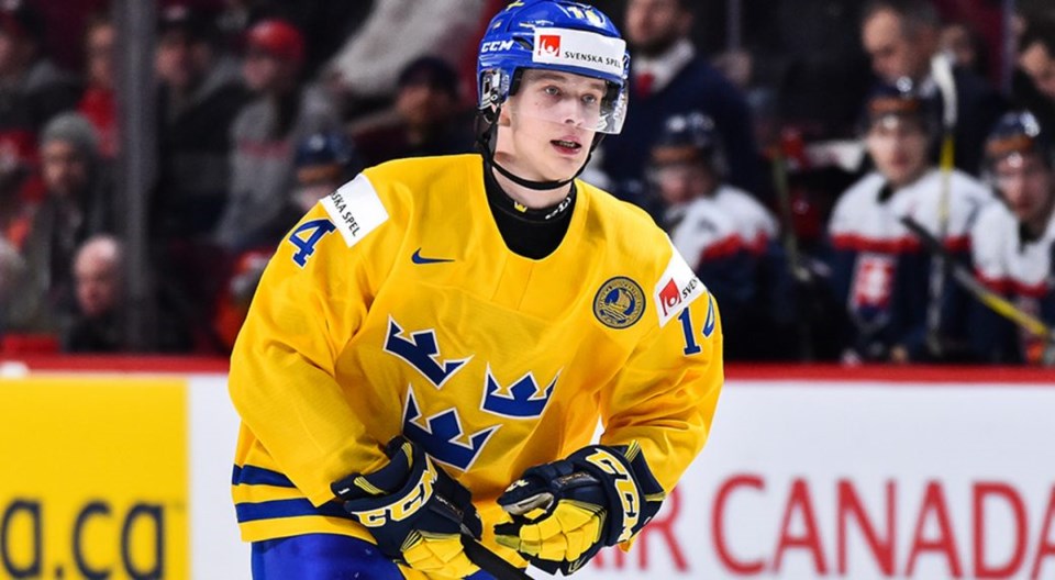 Elias Pettersson