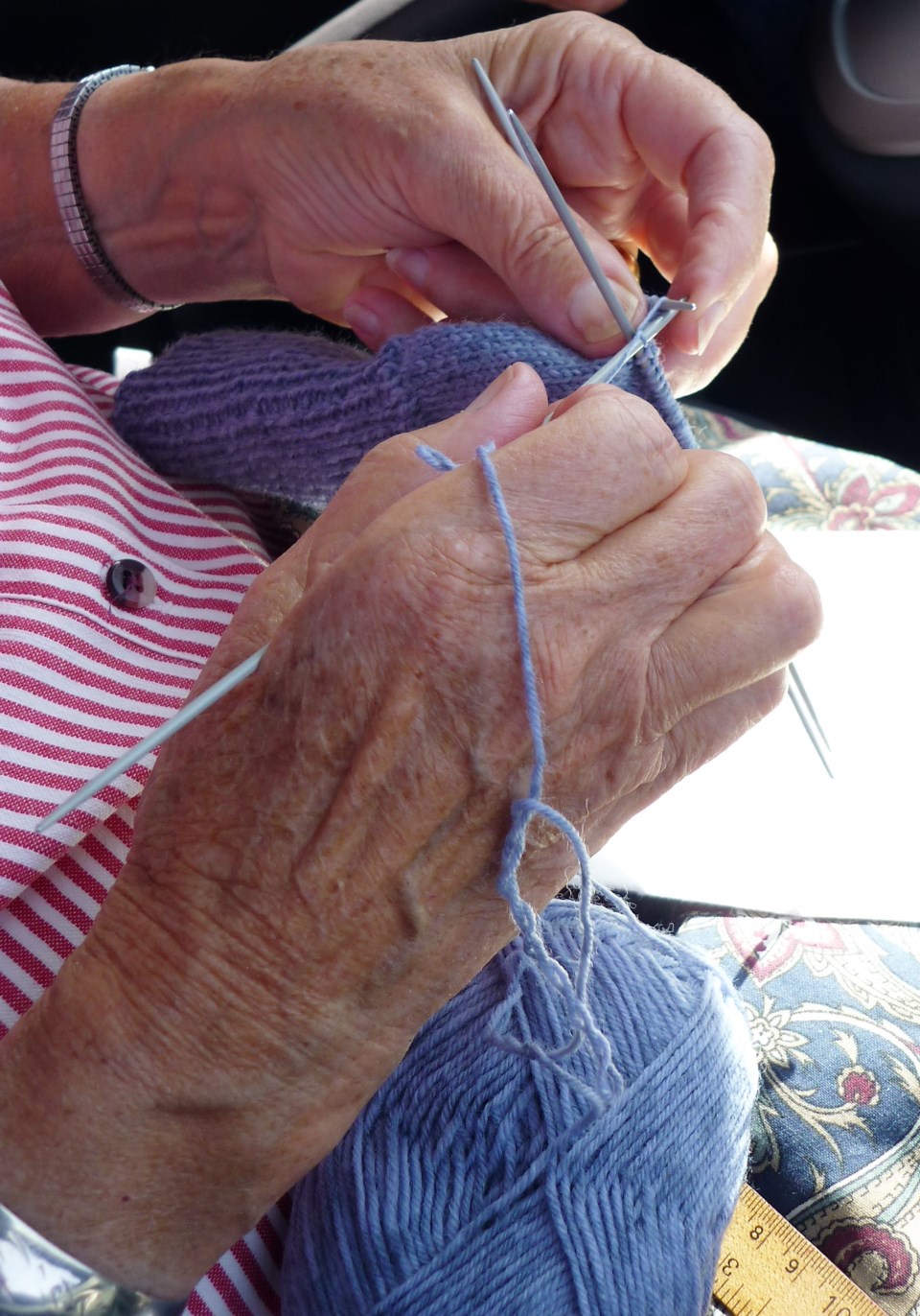 KNIT