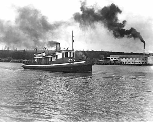 The tugboat "Kildonan" in the Fraser River near the Dominion Mill in 1925.
